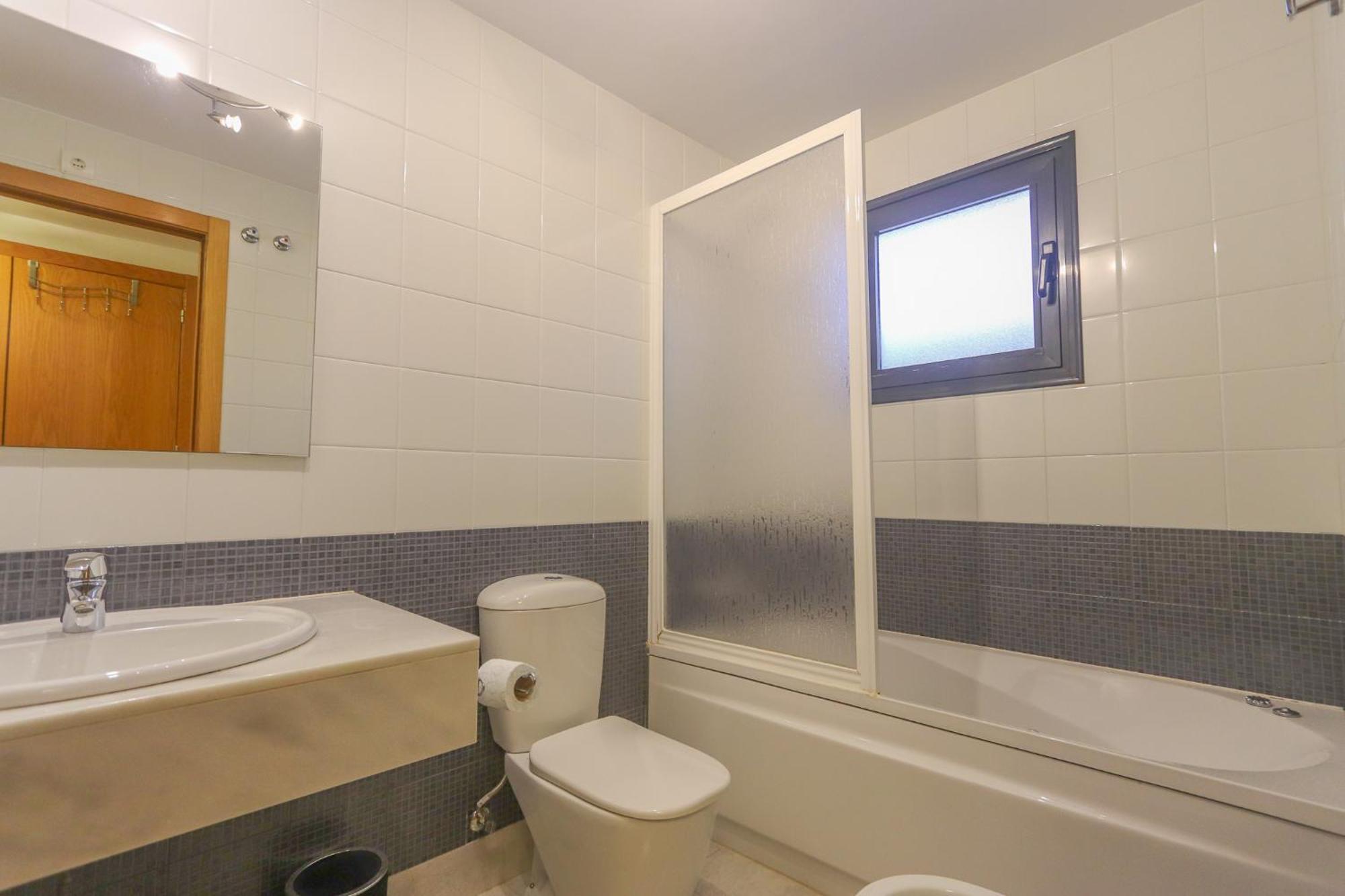 011 - Residencial Bahia 002 - Comfortholidays Санта Пола Екстериор снимка